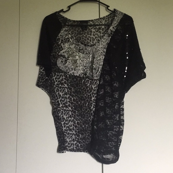 Daytrip Tops - 🛍Daytrip shirt